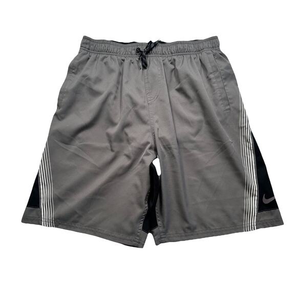 Nike‎ Mens Sportswear Gray Shorts Size L Mesh Lined Swoosh Activewear (189) - Picture 1 of 6